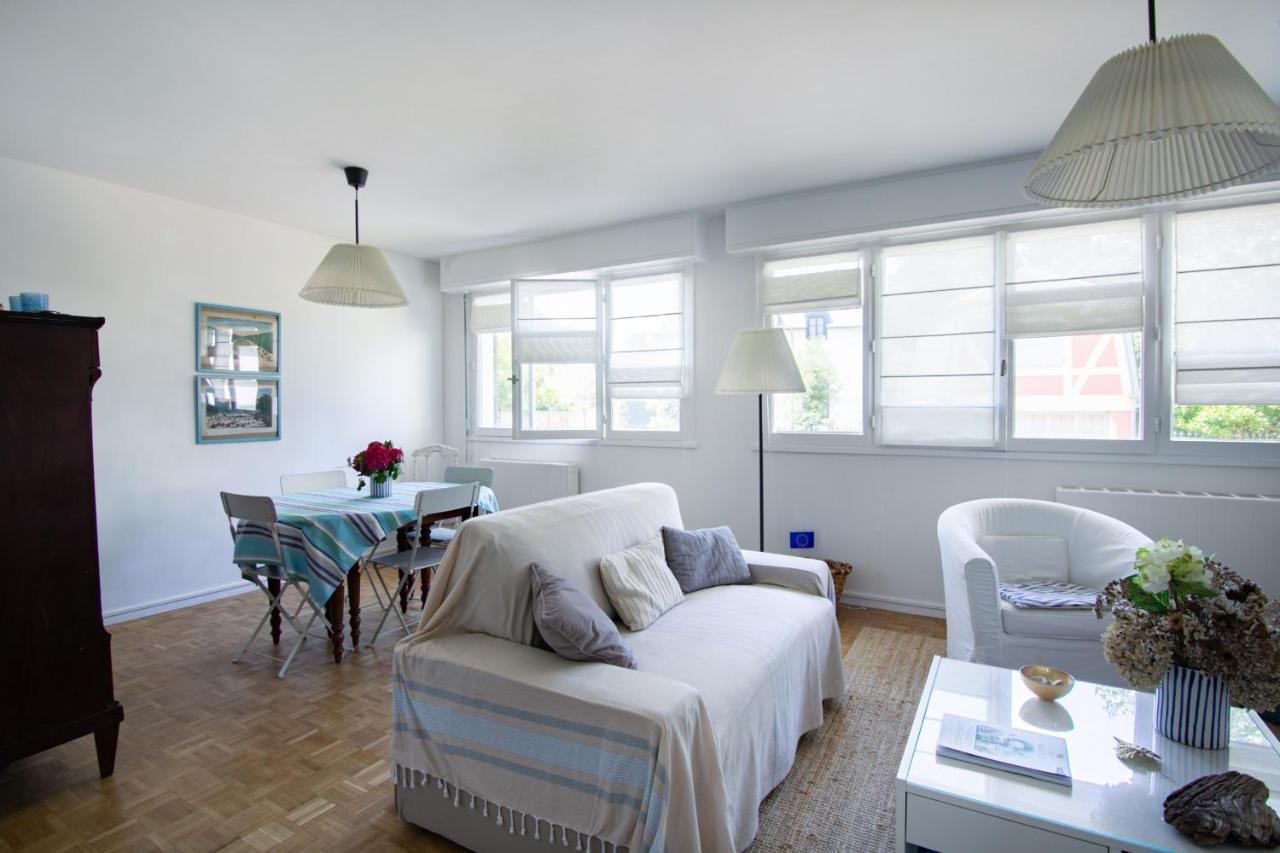 Apartament Le Saint E Dinard Zewnętrze zdjęcie